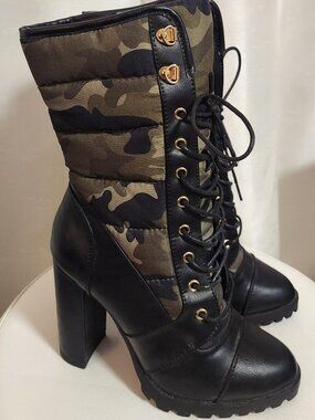 Camo Quilted Lace-Up Combat Boots | Block Heel Lug Sole Boots | Never Worn